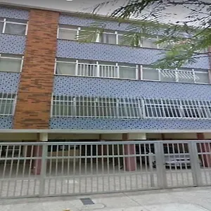 A 300 Metros Da Do Apartamento